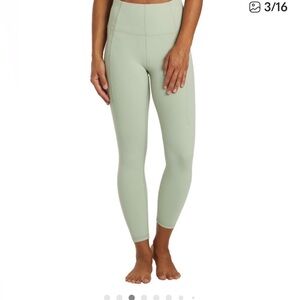 NWT Sweaty Betty Super Soft Yoga Bum Sculpting Leggings